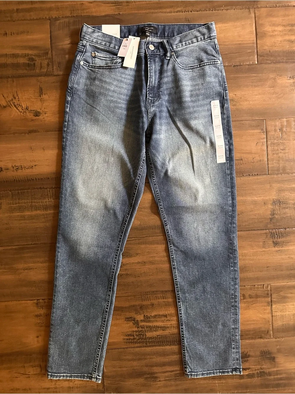 Banana Republic Men's Travel Slim Straight Jeans in Medium Blue Wash